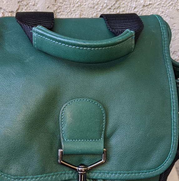 RARE Coach Drawstring Backpack - Picture 6 of 12